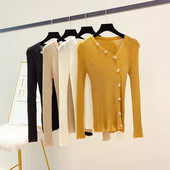 Pulover de dama modern cu nasturi si decolteu spitz in patru culori