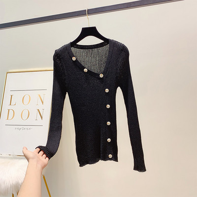 Pulover de dama modern cu nasturi si decolteu spitz in patru culori