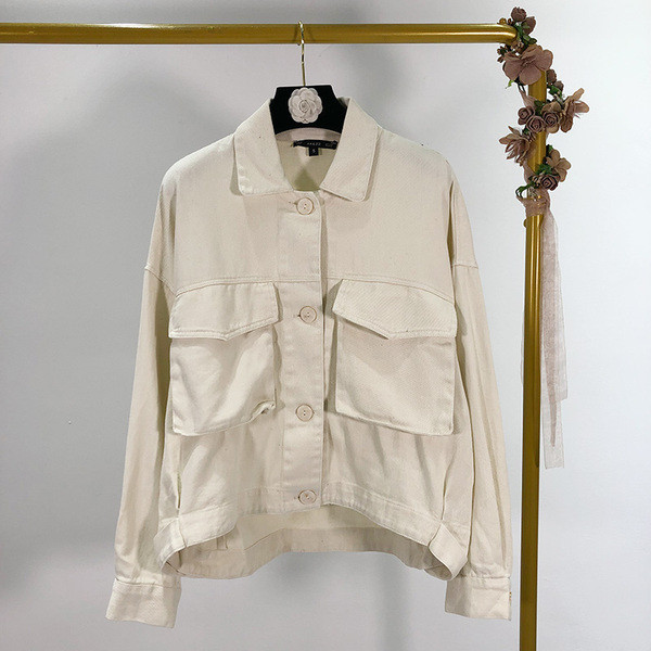 Jacheta de dama scurta primavara-toamna de culoare alba