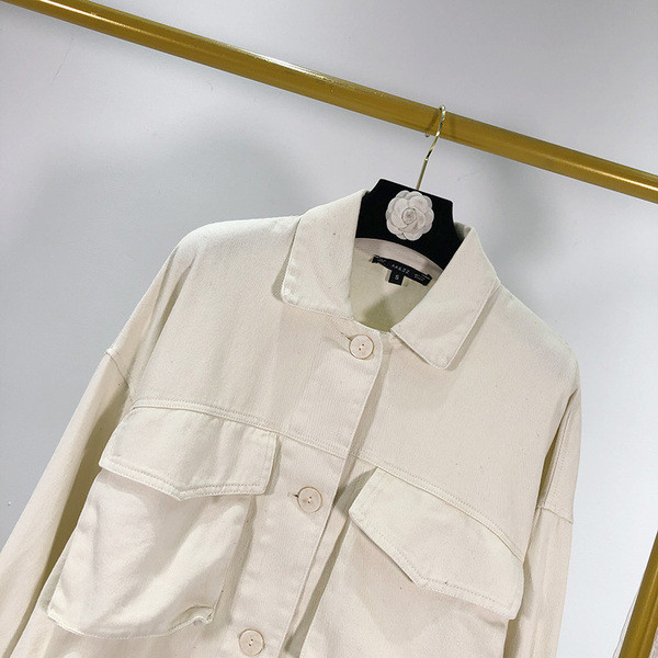 Jacheta de dama scurta primavara-toamna de culoare alba