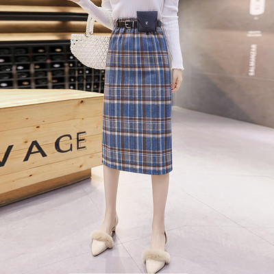 Új modell kockás női szoknya övvel, kék és fekete színben