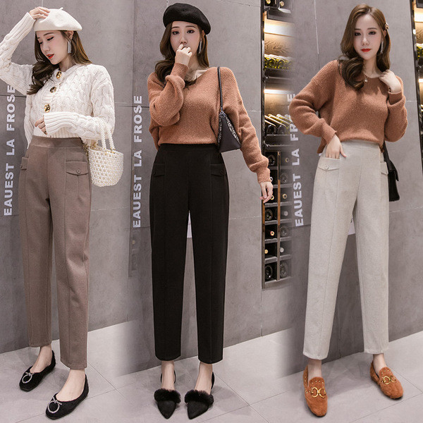 Pantaloni moderni cu talie înaltă în bej, maro și negru