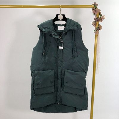 Μακρύ  γιλέκο με τσέπες και κουκούλα σε λευκό, μαύρο και πράσινο χρώμα