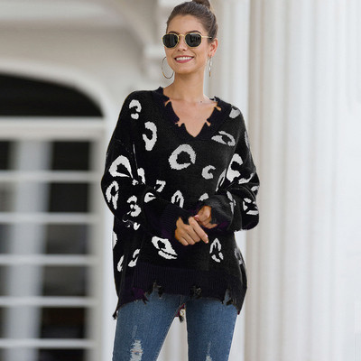 Pulover casual dama cu decolteu spitz si model rupt in mai multe culori