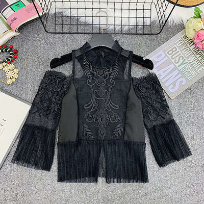 Bluză de damă modernă cu dantelă și umeri goi în roz și negru