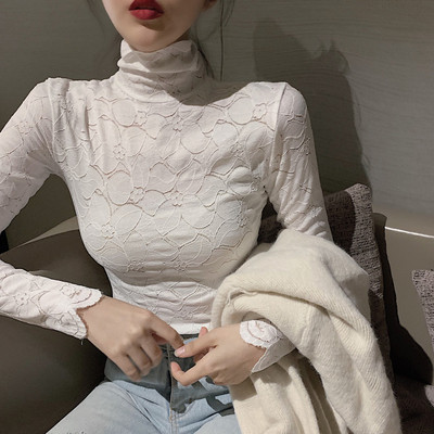 Bluza de dama din dantela cu guler la fusta in alb si negru