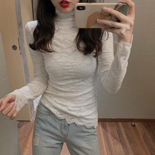 Bluza de dama din dantela cu guler la fusta in alb si negru