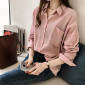 Cămașă de damă în dungi cu buzunar și guler clasic în alb, roz și galben