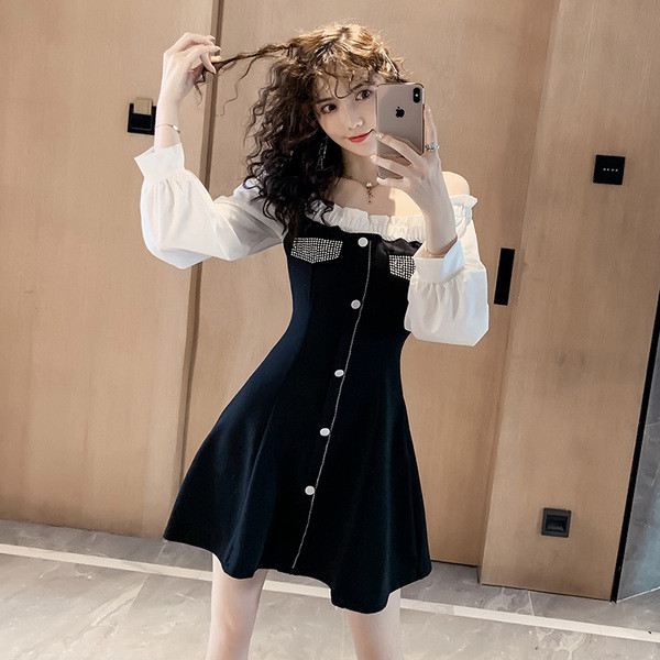 Rochie casual dama cu nasturi de culoare neagra - model croiat