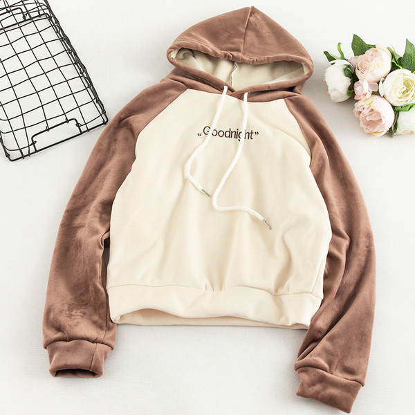 Γυναικείο casual πουλόβερ σε τέσσερα χρώματα με κουκούλα και κορδόνια