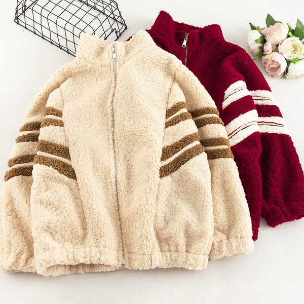 Дамско палто с цип в червен и бежов цвят