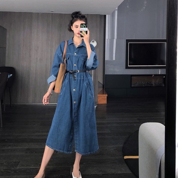 Μακρύ και φαρδύγυναικείο τζιν  φόρεμα με κουμπιά