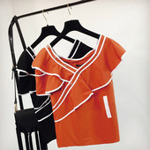 Γυναικεία μοντέρνα μπλούζα με λαιμόκοψη σε άσπρο και πορτοκαλί χρρώμα