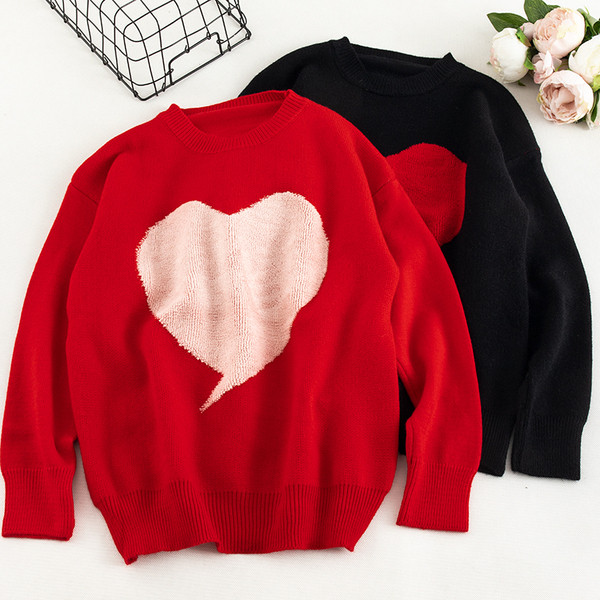 Casual γυναικείο πουλόβερ με εφαρμογή και οβάλ ντεκολτέ σε διάφορα χρώματα