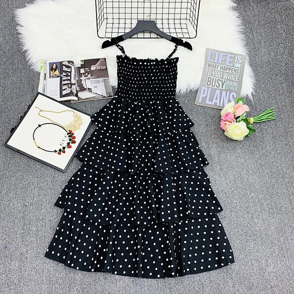 Rochie de dama cu buline cu bretele subtiri in alb-negru