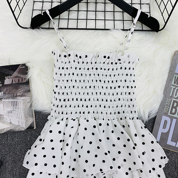 Rochie de dama cu buline cu bretele subtiri in alb-negru