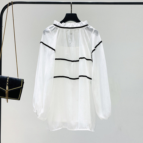 Női csipke ing fehér és fekete színben