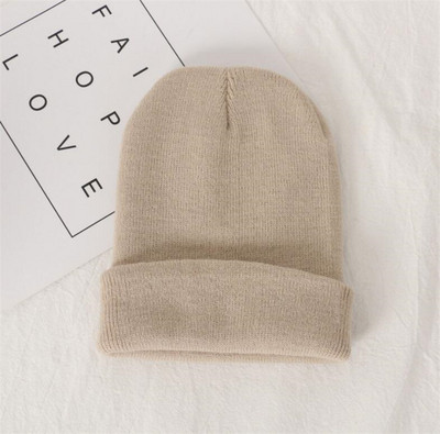 Pălărie de iarnă pentru femei de zi cu zi în mai multe culori