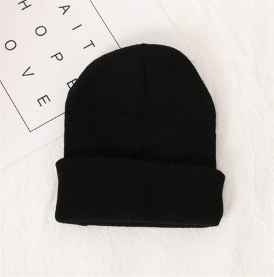 Pălărie de iarnă pentru femei de zi cu zi în mai multe culori