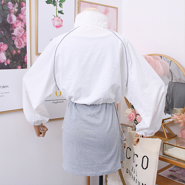 Modern női ruha szett szürke és fekete színben + sport késői kabát