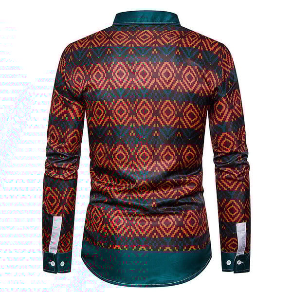 Ανδρικό μοντέρνο πουκάμισο των Χριστουγέννων με κουμπιά και εφαρμογές