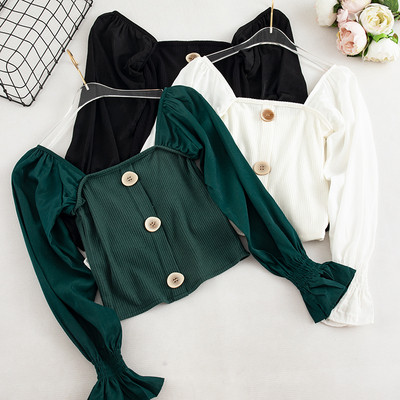 Καθημερινή γυναικεία μπλούζα με κουμπιά και γυμνά ώμους σε τρία χρώματα