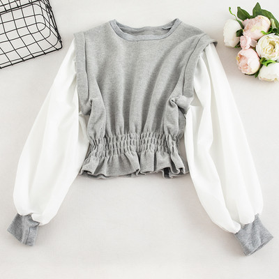 Μακρυμάνικη γυναικεία μπλούζα με οβάλ λαιμόκοψη σε μαύρο και γκρι χρώμα