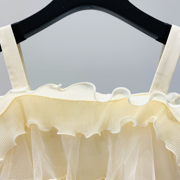 Γυναικείο αμάνικο με δαντέλας και λεπτές λουρίδες