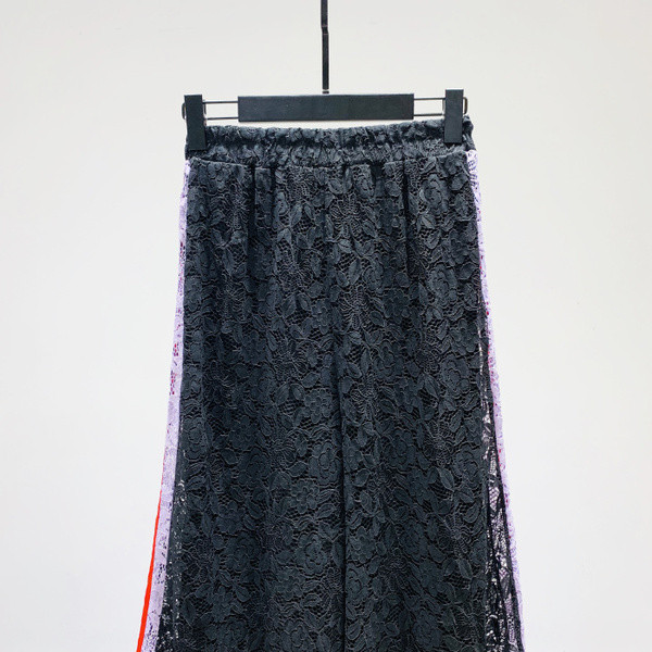 Fusta de dama din dantela cu talie inalta si dantela in negru