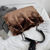 Geanta de dama model NOU cu puf in mai multe culori