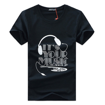 Tricou barbatesc modern cu decolteu O cu aplicatie in mai multe culori