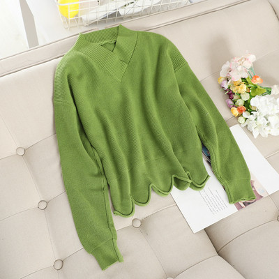 Μοντέρνο γυναικείο πουλόβερ  με V-λαιμόκοψη σε διάφορα χρώματα