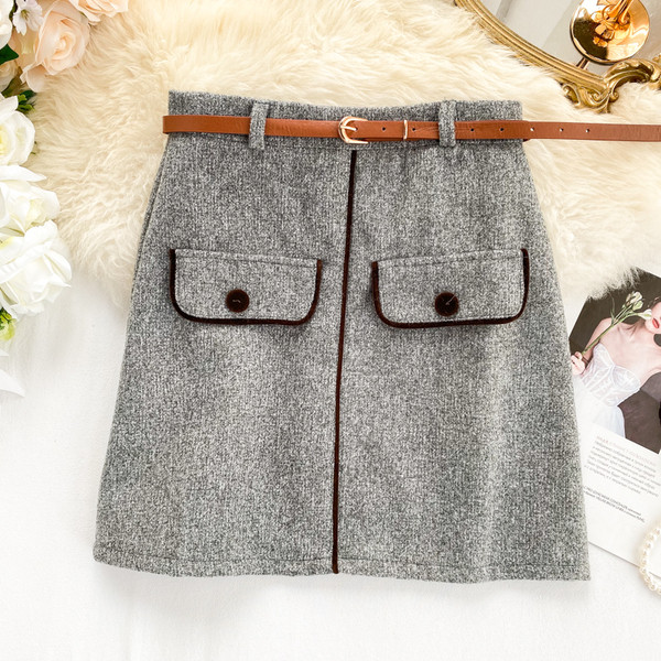 Fusta de dama moderna cu curea in mai multe culori