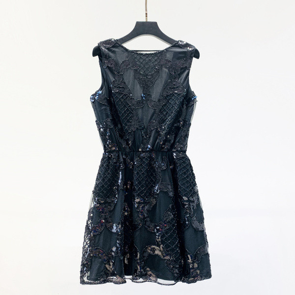 Rochie de dama stilata cu model croiat paiete in culoarea neagra