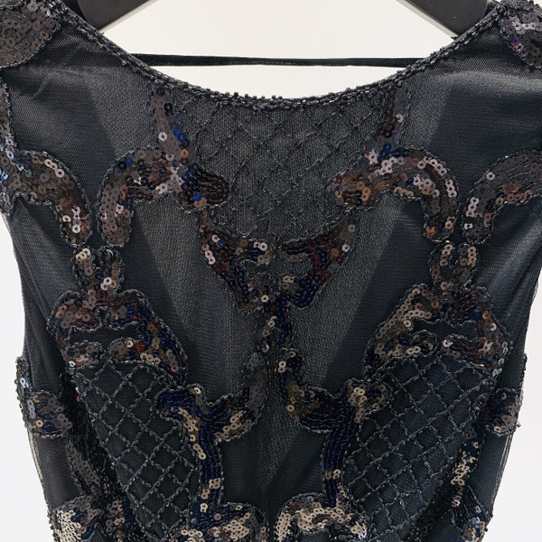 Rochie de dama stilata cu model croiat paiete in culoarea neagra