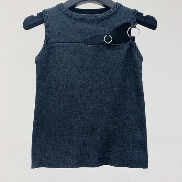 Γυναικείο μοντέρνο αμάνικο με μεταλλικό στοιχείο σε μπλε χρώμα