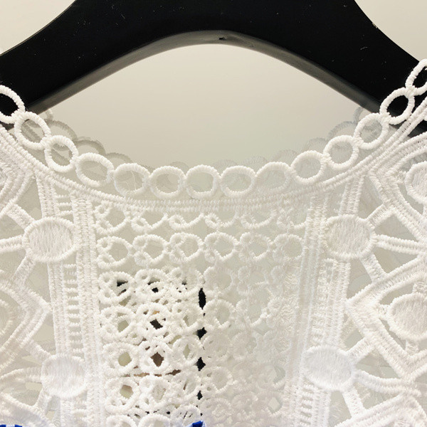 Καρό γυναικεία μπλούζα με γυμνούς ώμους μπλε και μαύρο χρώμα