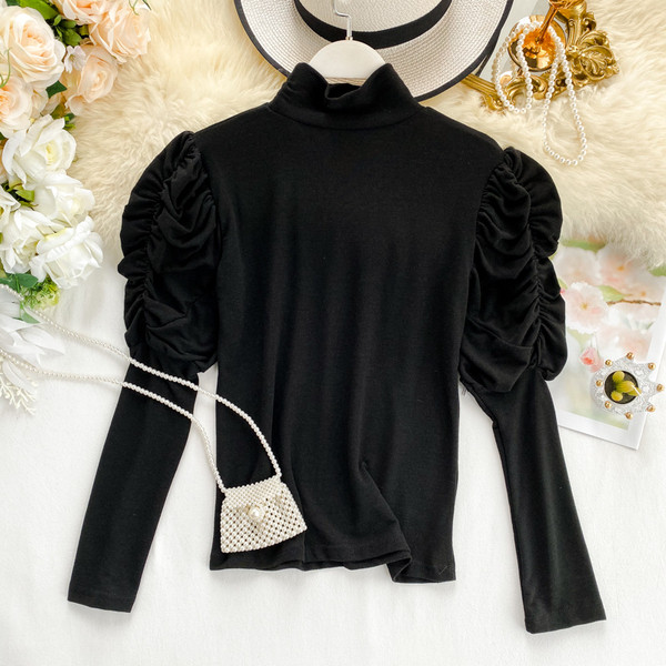 Μοντέρνα γυναικεία μπλούζα με ψηλό γιακά σε διάφορα χρώματα