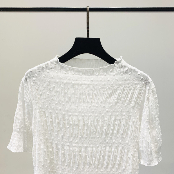 Bluză de damă cu decolteu rotund și mâneci scurte în alb-negru