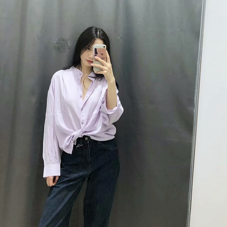 Cămașă de damă cu guler jos de culoare mov