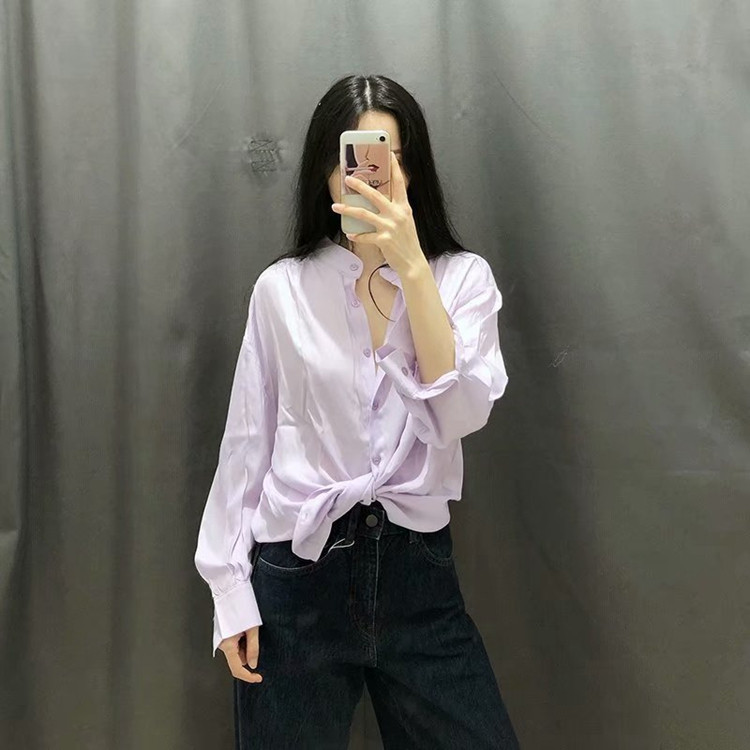 Cămașă de damă cu guler jos de culoare mov