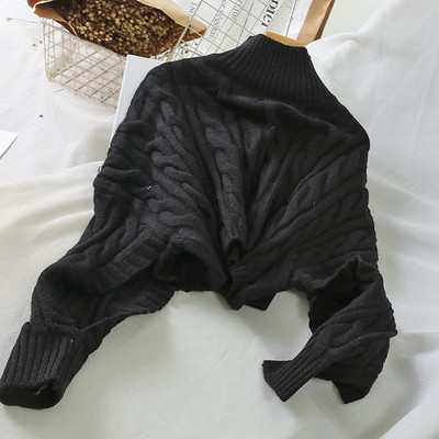 Rövid női pulóver magas gallérral, sárga, fehér és fekete színben