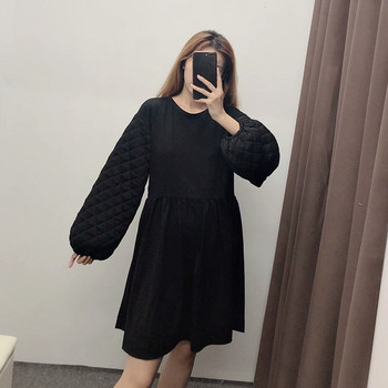 Fekete színű, széles ujjú női ruha - szabású modell