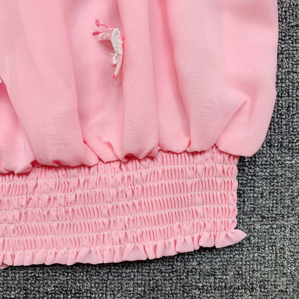 Bluza de dama cu talie elastica si umerii goi in roz