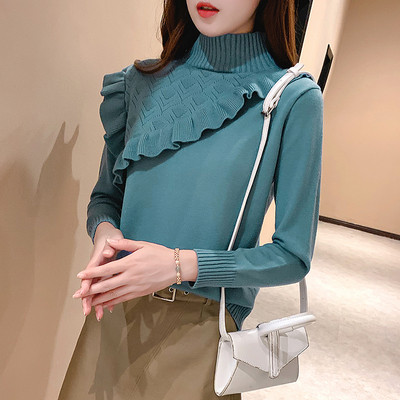 Bluză de damă modernă cu bucle în alb, roșu, albastru și negru