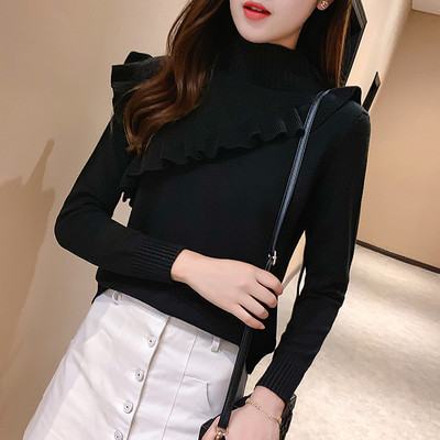 Bluză de damă modernă cu bucle în alb, roșu, albastru și negru