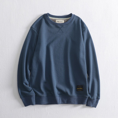 Bluză bărbătească largă cu decolteu oval