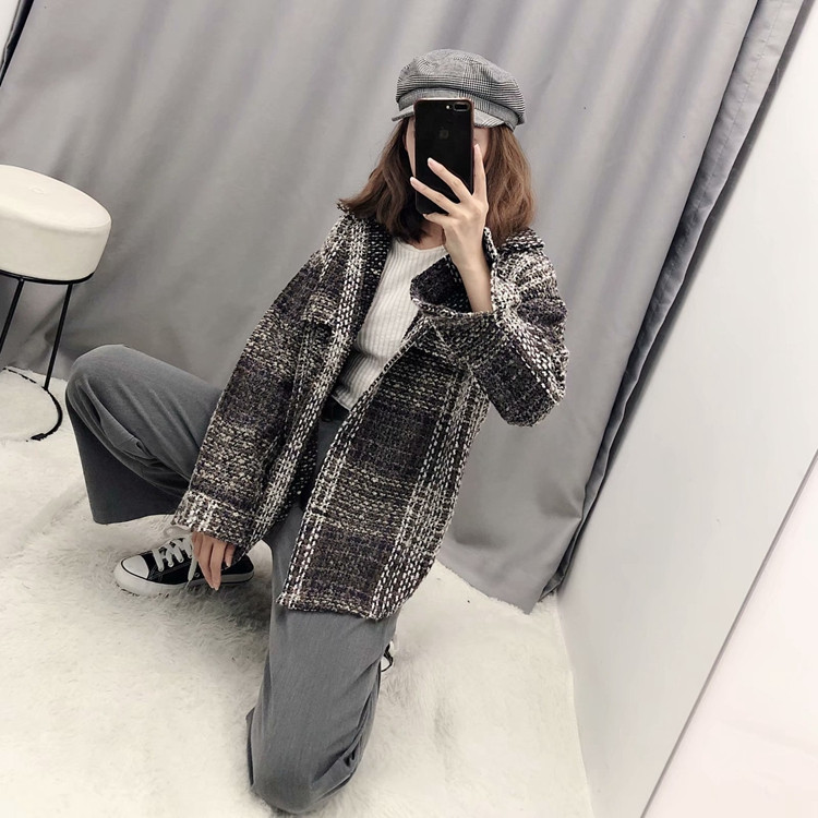 Cămașă groasă în carouri cu nasturi și buzunare