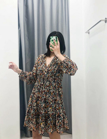 Rochie scurta dama cu decolteu adanc spitz - model croi