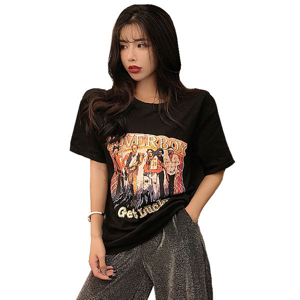 Tricou dama cu aplicatie de culoare in alb si negru